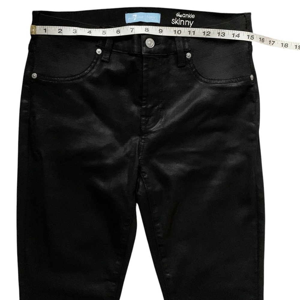 7 FOR ALL MANKIND Maternity Jeans! Retail $189. - Picture 5 of 8